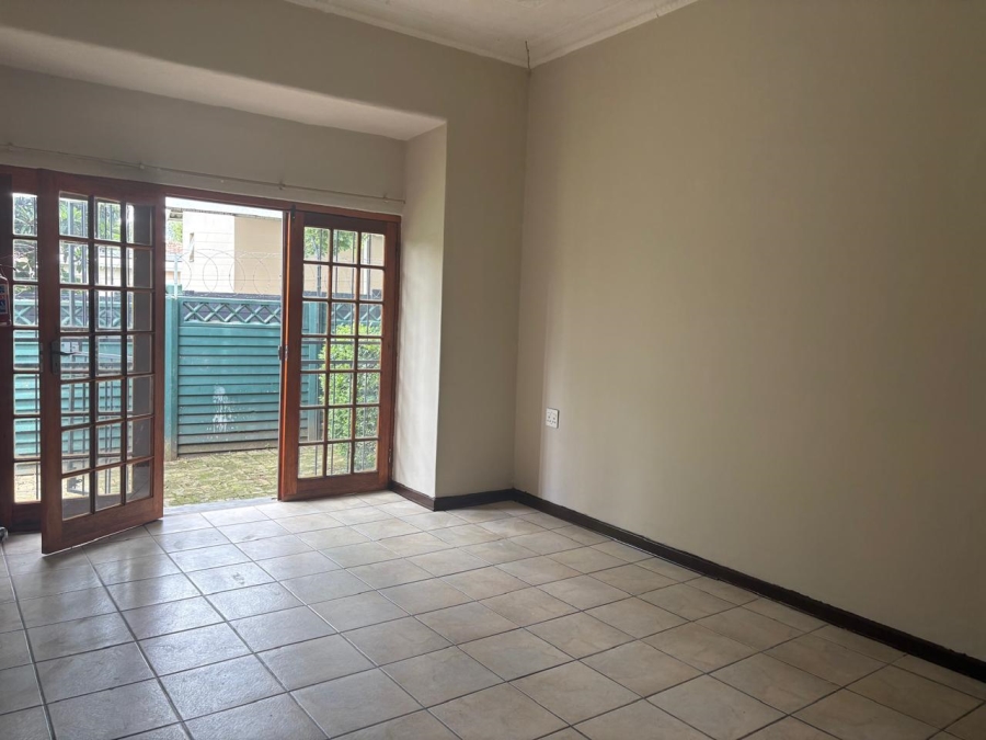 To Let 2 Bedroom Property for Rent in Rietfontein Gauteng