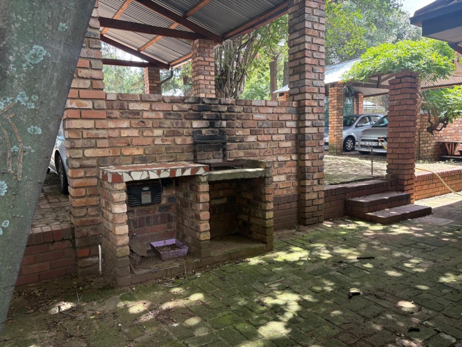 To Let 2 Bedroom Property for Rent in Rietfontein Gauteng