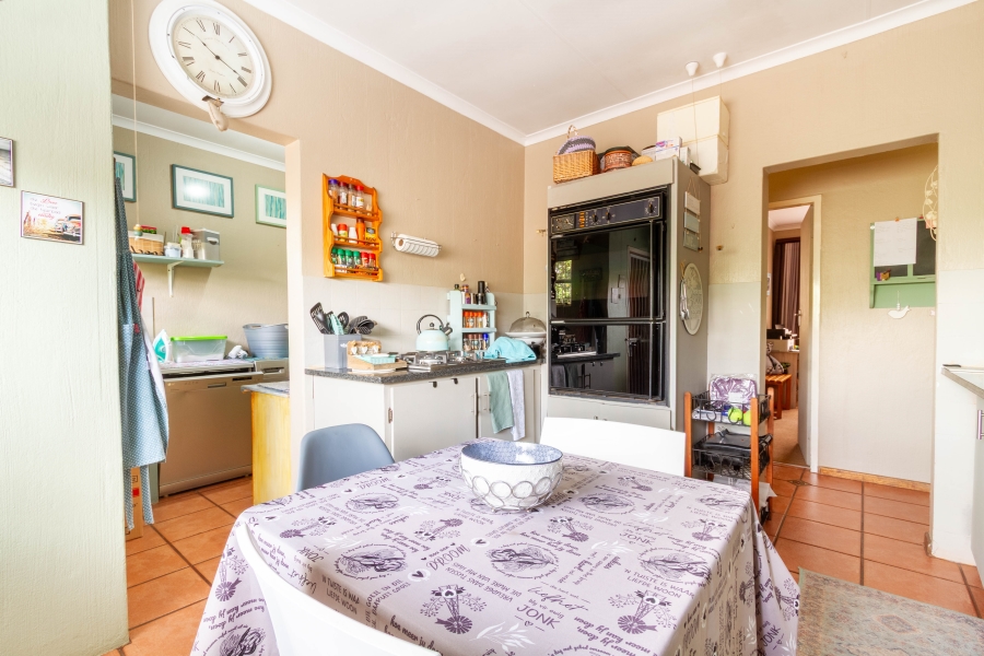 3 Bedroom Property for Sale in Garsfontein Gauteng