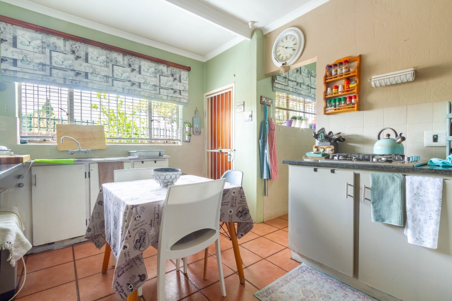 3 Bedroom Property for Sale in Garsfontein Gauteng