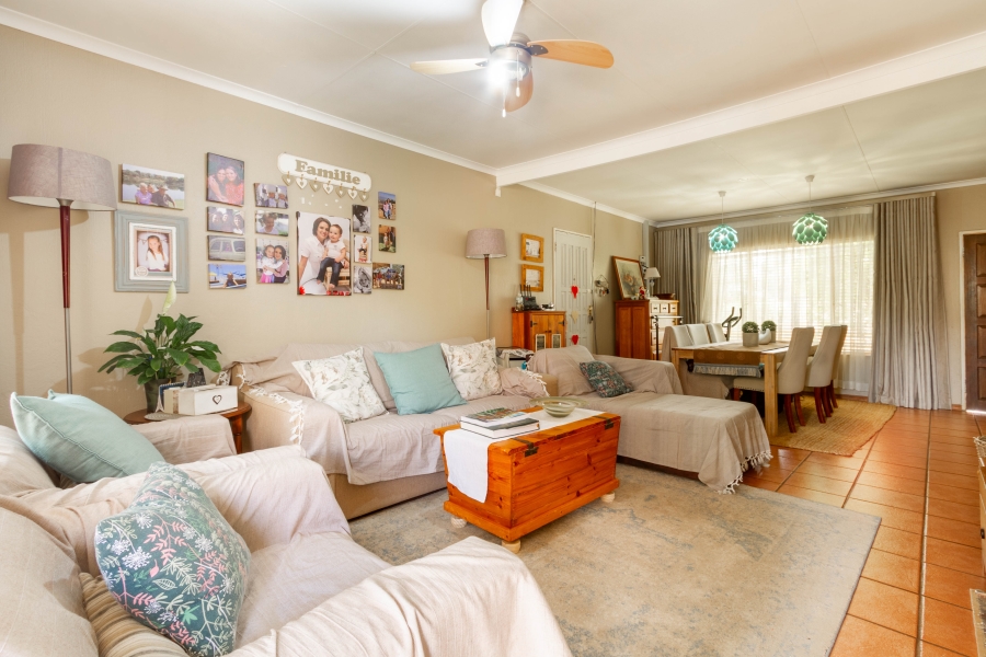 3 Bedroom Property for Sale in Garsfontein Gauteng