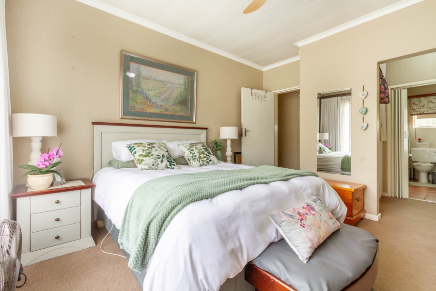 3 Bedroom Property for Sale in Garsfontein Gauteng