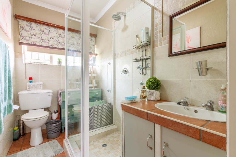 3 Bedroom Property for Sale in Garsfontein Gauteng