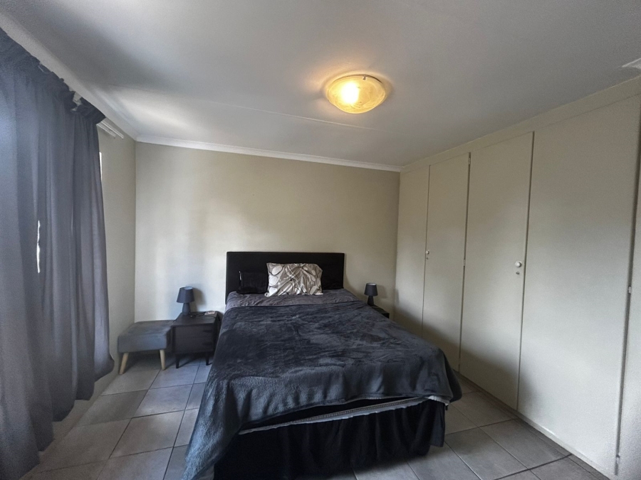 2 Bedroom Property for Sale in Kilner Park Gauteng