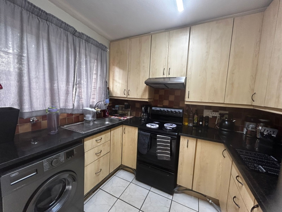 2 Bedroom Property for Sale in Kilner Park Gauteng