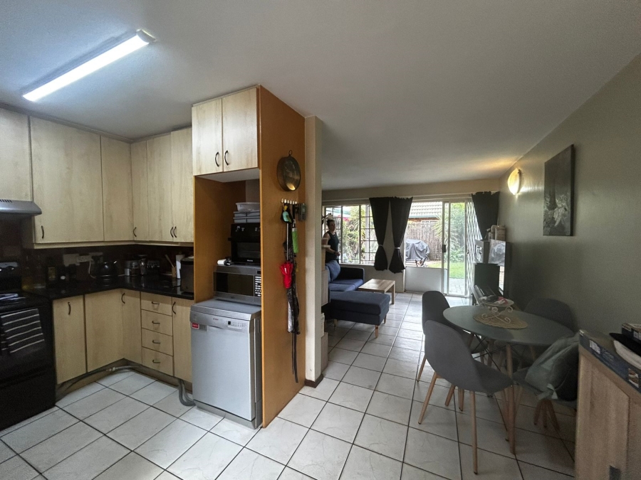 2 Bedroom Property for Sale in Kilner Park Gauteng