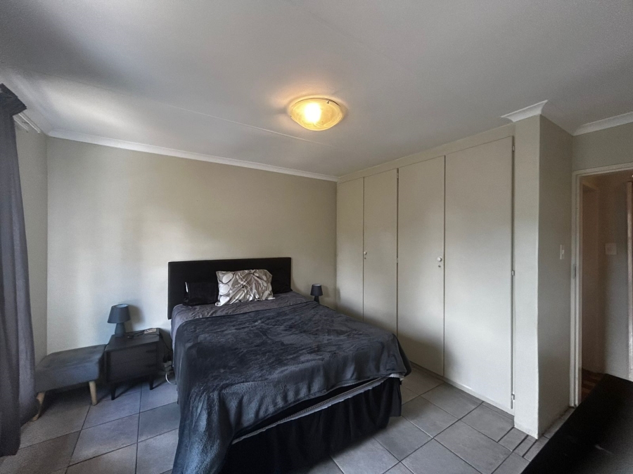 2 Bedroom Property for Sale in Kilner Park Gauteng