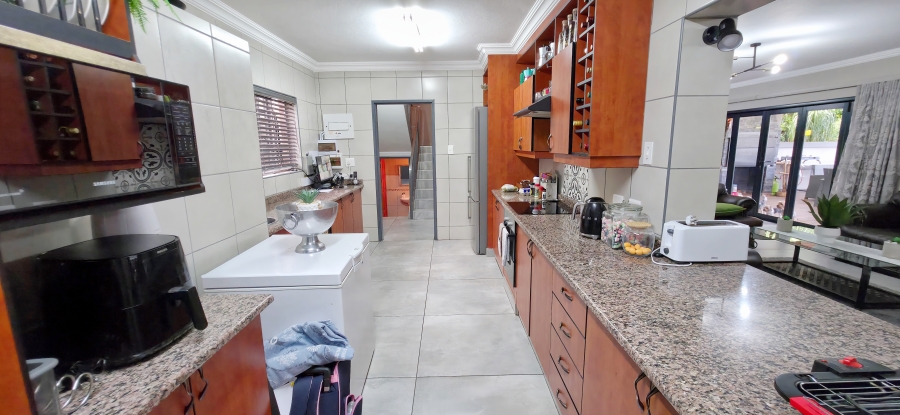 4 Bedroom Property for Sale in Montana Park Gauteng