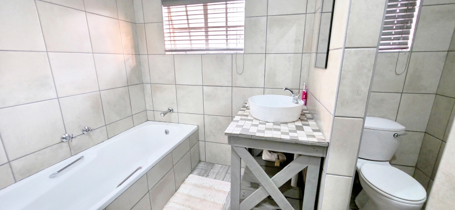 4 Bedroom Property for Sale in Montana Park Gauteng