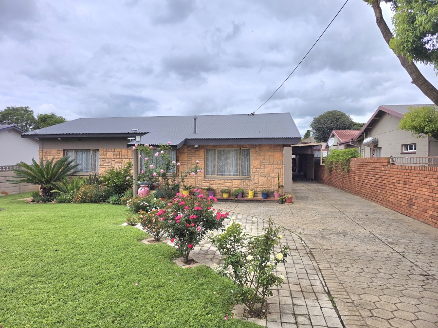 3 Bedroom Property for Sale in Booysens Gauteng