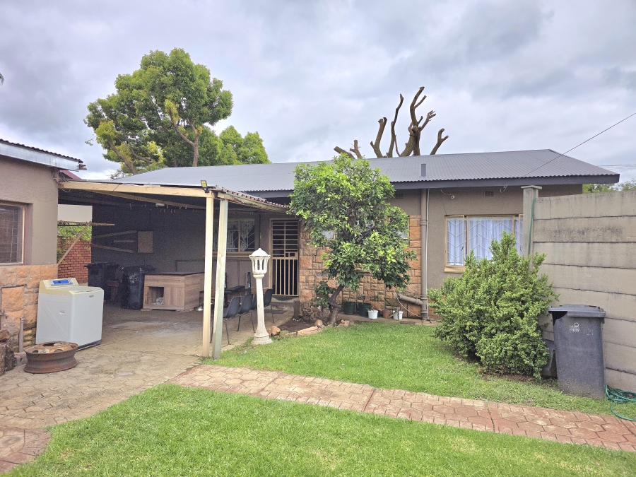 3 Bedroom Property for Sale in Booysens Gauteng