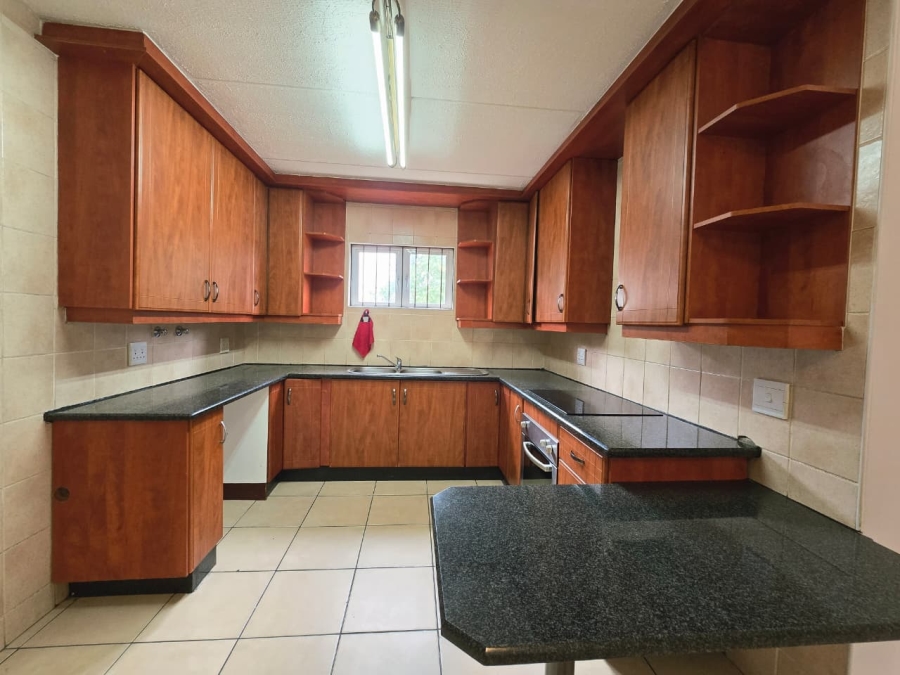 2 Bedroom Property for Sale in Bergtuin Gauteng