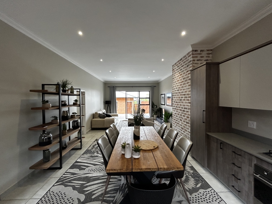 3 Bedroom Property for Sale in Six Fountains Estate Gauteng