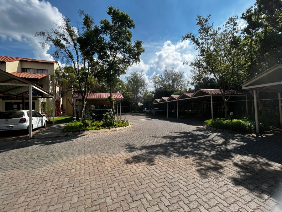 1 Bedroom Property for Sale in Hazeldean Gauteng