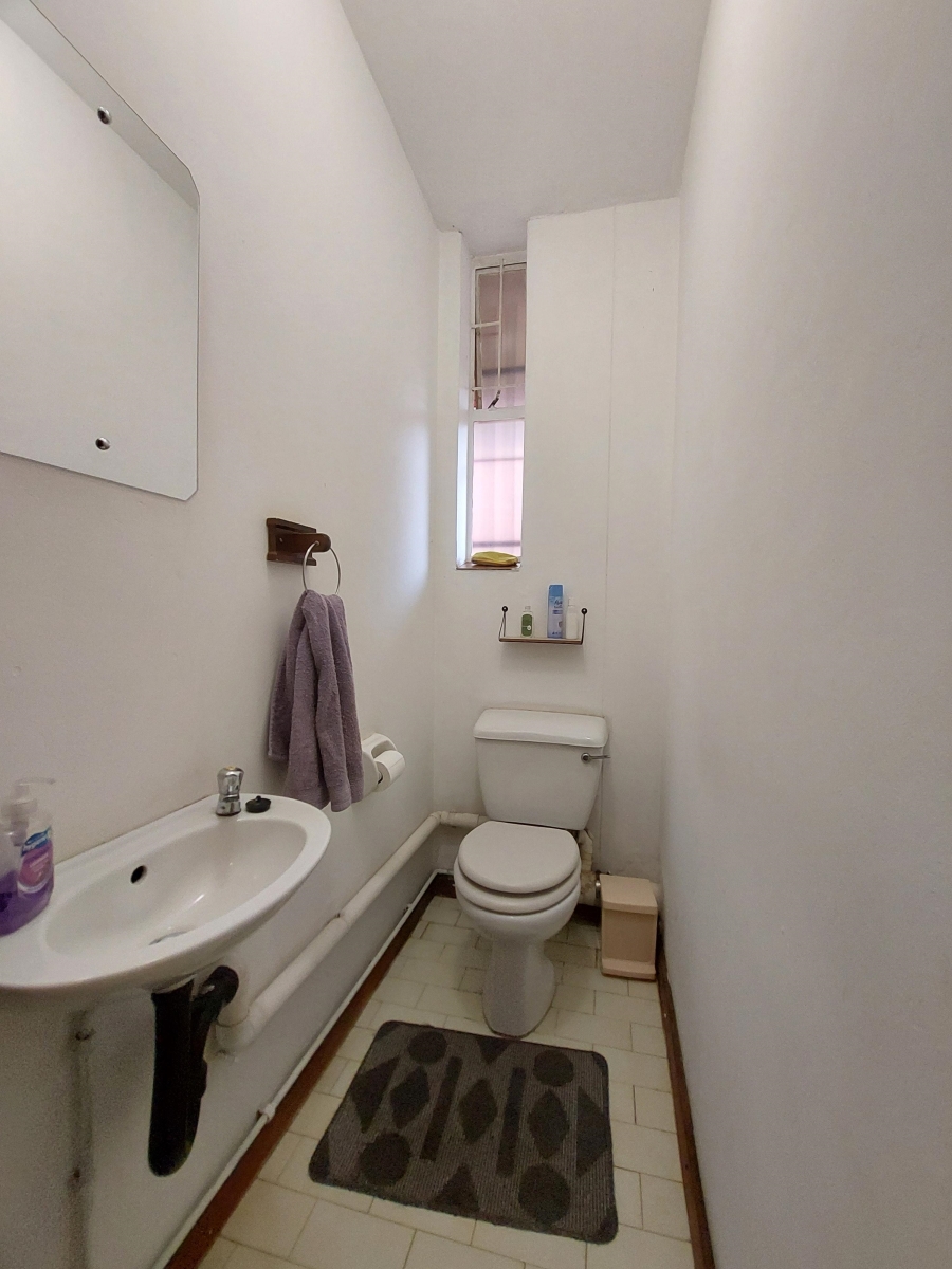 2 Bedroom Property for Sale in La Montagne Gauteng