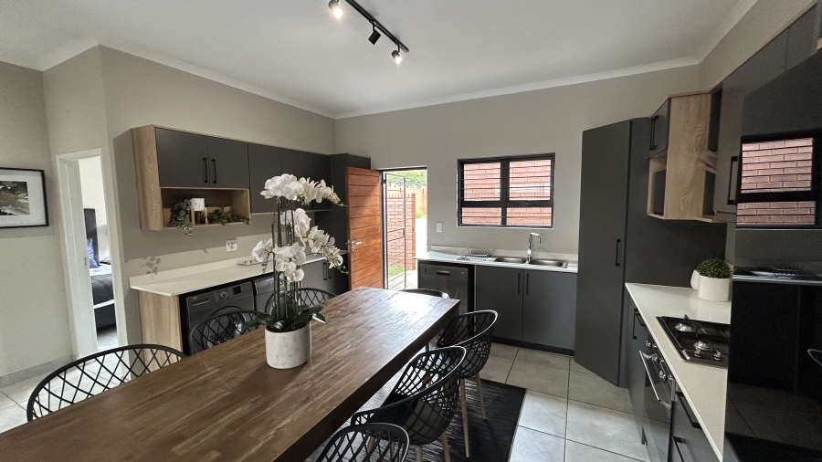 3 Bedroom Property for Sale in Olympus AH Gauteng