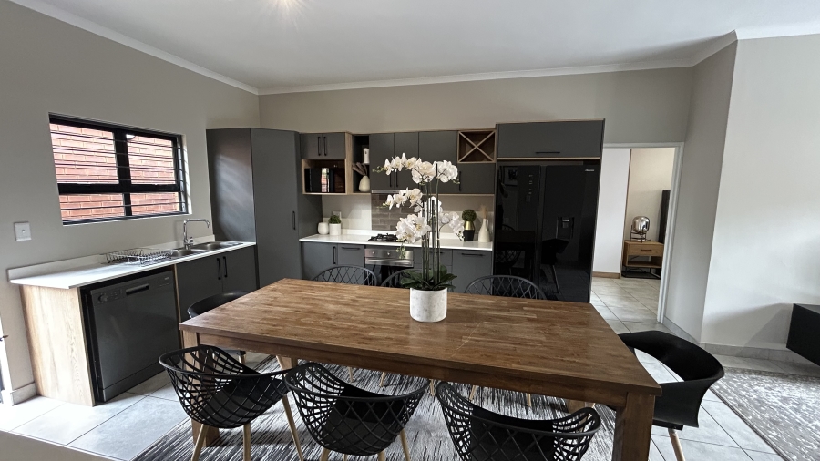 3 Bedroom Property for Sale in Olympus AH Gauteng