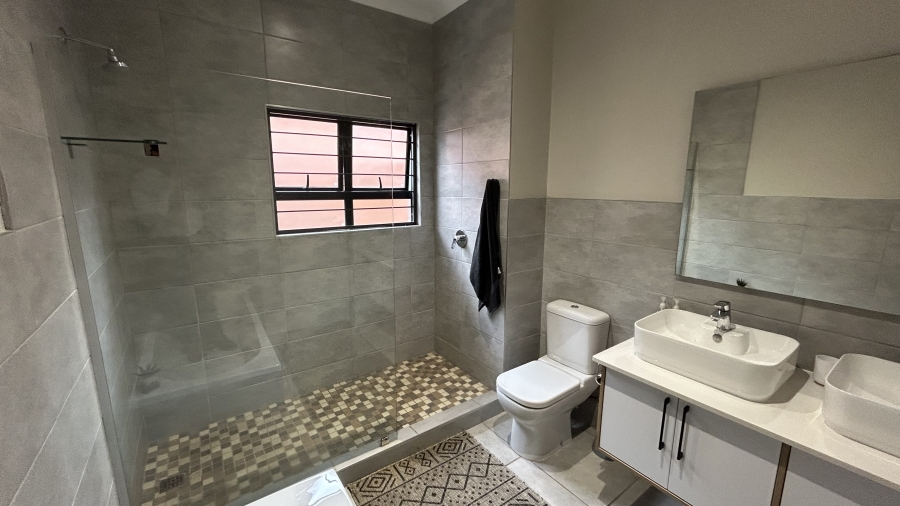 3 Bedroom Property for Sale in Olympus AH Gauteng