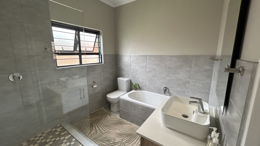 3 Bedroom Property for Sale in Olympus AH Gauteng