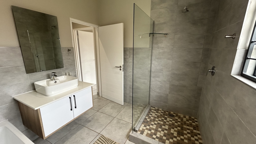 3 Bedroom Property for Sale in Olympus AH Gauteng