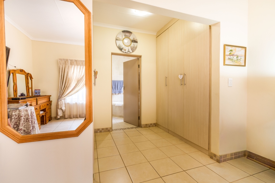 3 Bedroom Property for Sale in The Meadows Gauteng