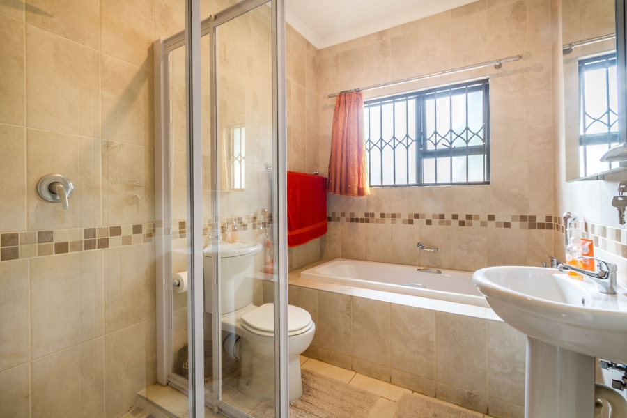 3 Bedroom Property for Sale in The Meadows Gauteng