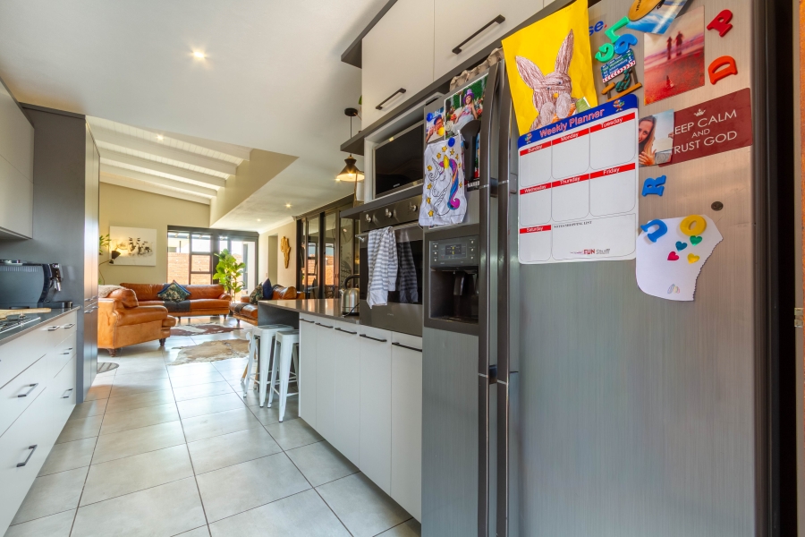 3 Bedroom Property for Sale in Six Fountains Residential Estate Gauteng