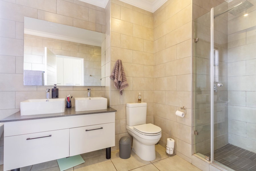 3 Bedroom Property for Sale in Six Fountains Residential Estate Gauteng