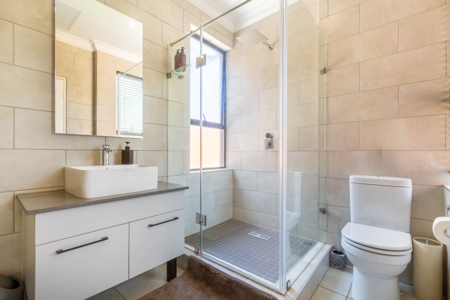 3 Bedroom Property for Sale in Six Fountains Residential Estate Gauteng