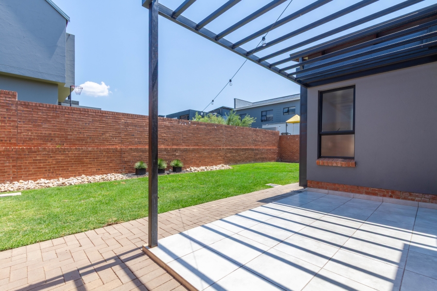 3 Bedroom Property for Sale in Six Fountains Residential Estate Gauteng