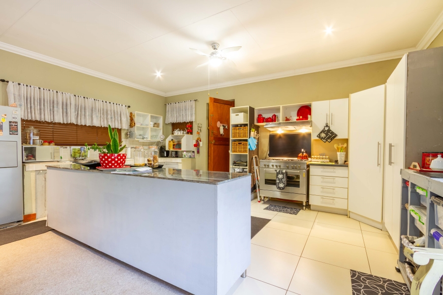 11 Bedroom Property for Sale in Grootfontein Country Estate Gauteng