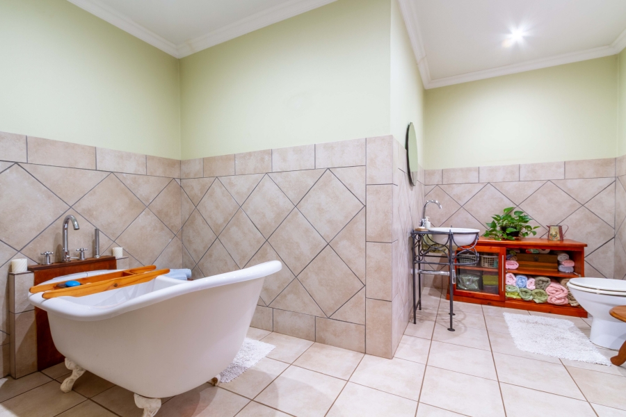 11 Bedroom Property for Sale in Grootfontein Country Estate Gauteng