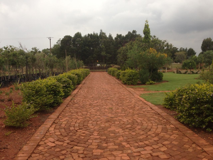 11 Bedroom Property for Sale in Grootfontein Country Estate Gauteng