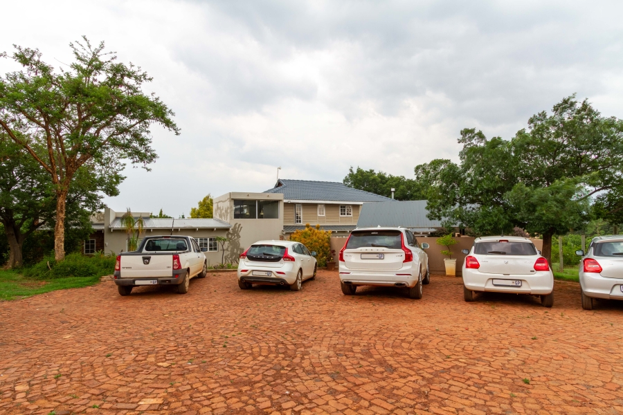 11 Bedroom Property for Sale in Grootfontein Country Estate Gauteng