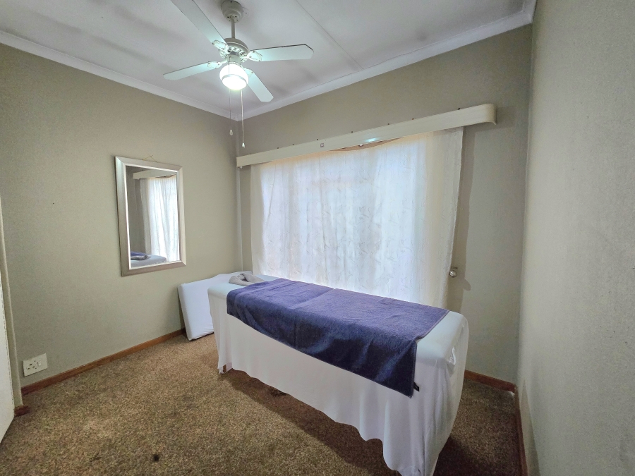 3 Bedroom Property for Sale in Dorandia Gauteng