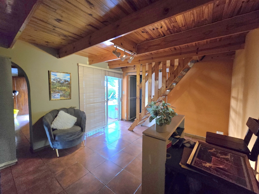 3 Bedroom Property for Sale in Dorandia Gauteng