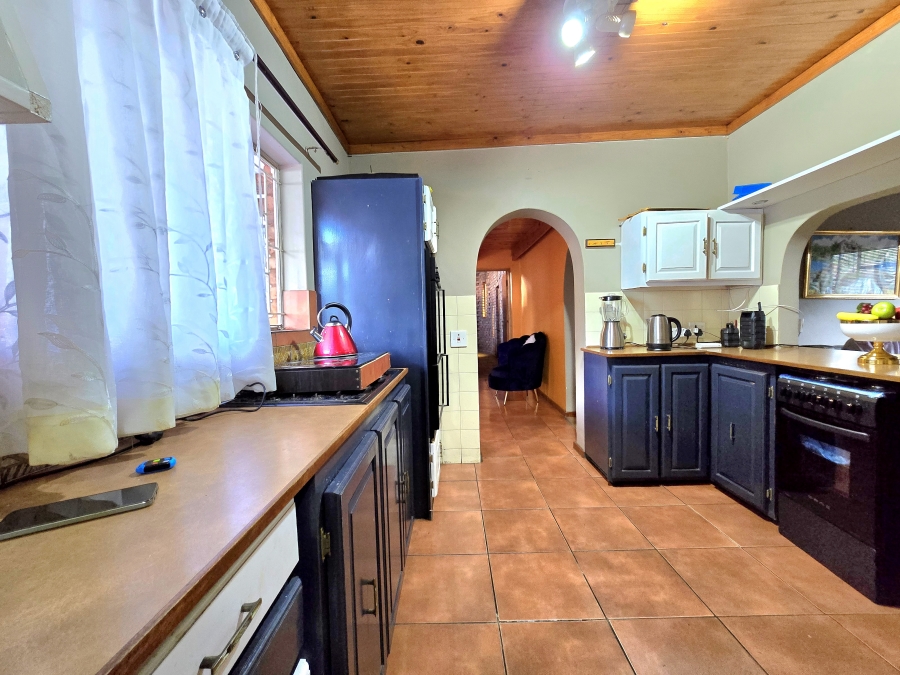 3 Bedroom Property for Sale in Dorandia Gauteng