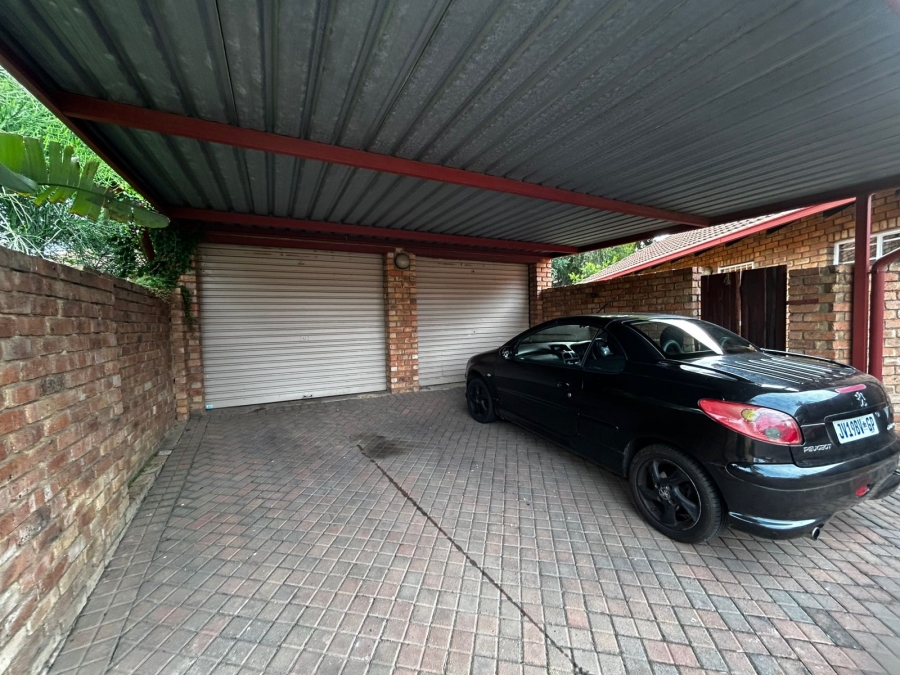 To Let 3 Bedroom Property for Rent in Equestria Gauteng