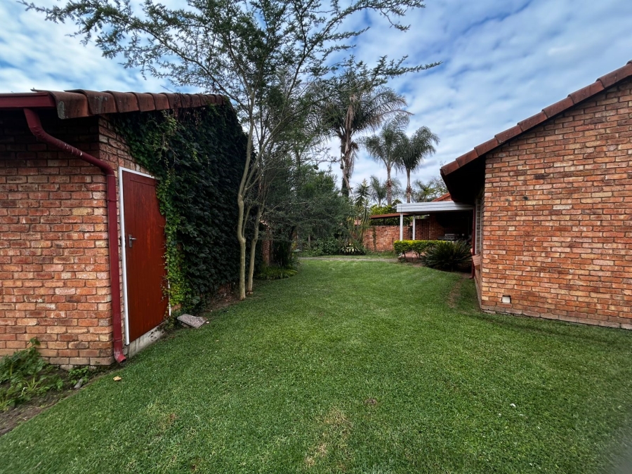 To Let 3 Bedroom Property for Rent in Equestria Gauteng