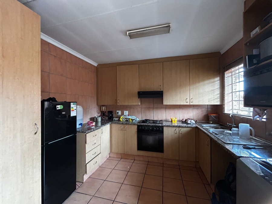 To Let 3 Bedroom Property for Rent in Equestria Gauteng