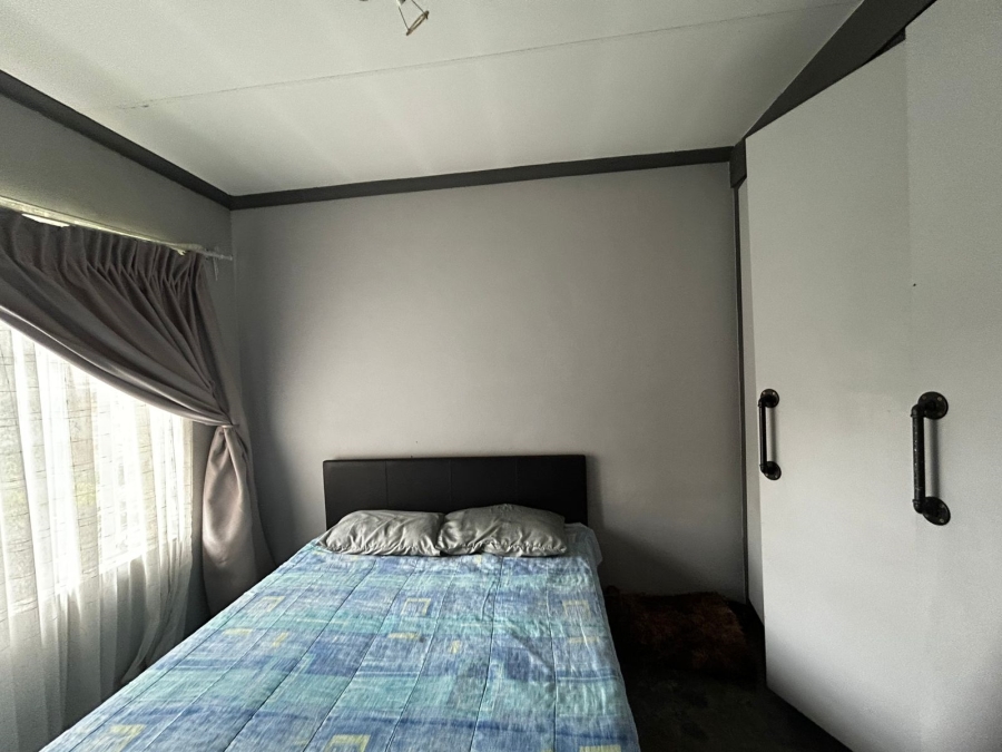 To Let 3 Bedroom Property for Rent in Equestria Gauteng