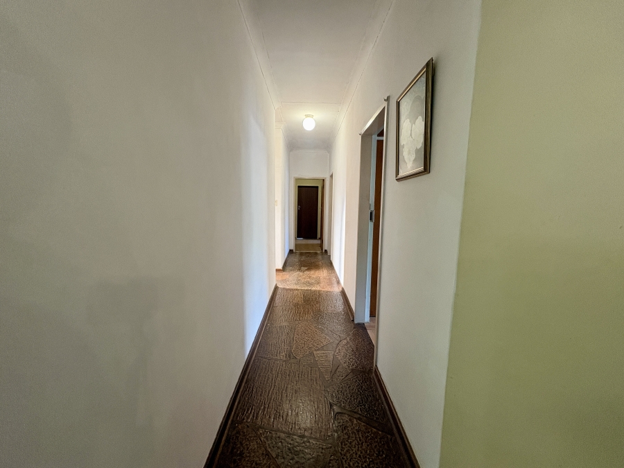 4 Bedroom Property for Sale in Annlin Gauteng