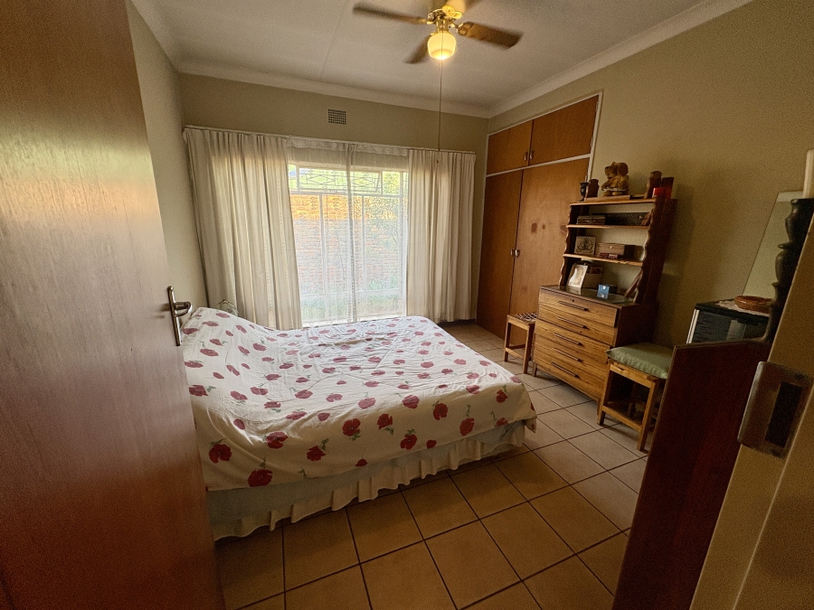4 Bedroom Property for Sale in Annlin Gauteng