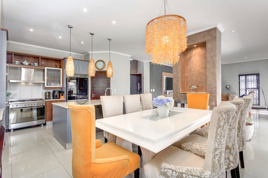 To Let 4 Bedroom Property for Rent in Beverley Gauteng