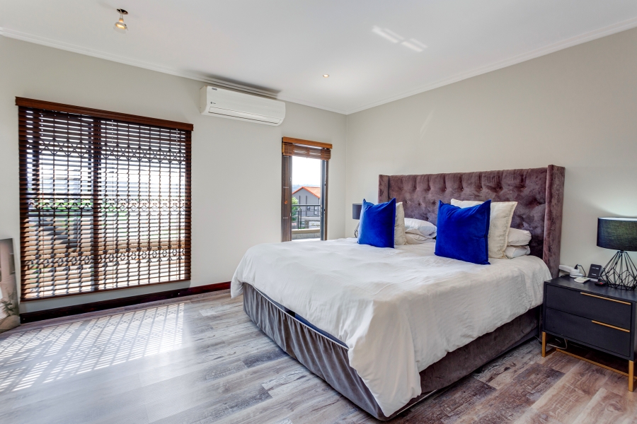 To Let 4 Bedroom Property for Rent in Beverley Gauteng