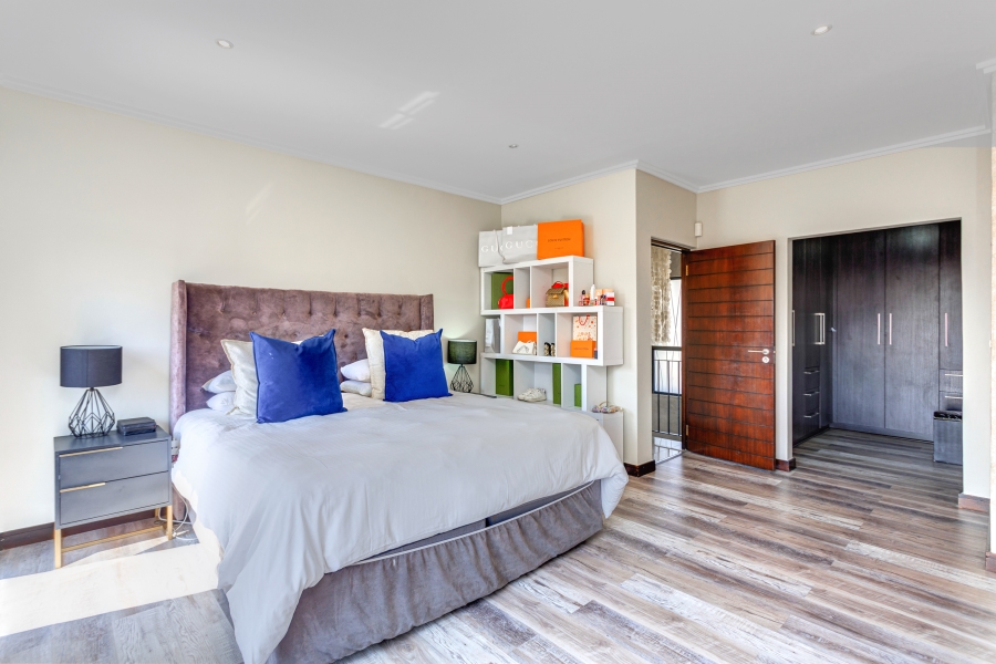 To Let 4 Bedroom Property for Rent in Beverley Gauteng