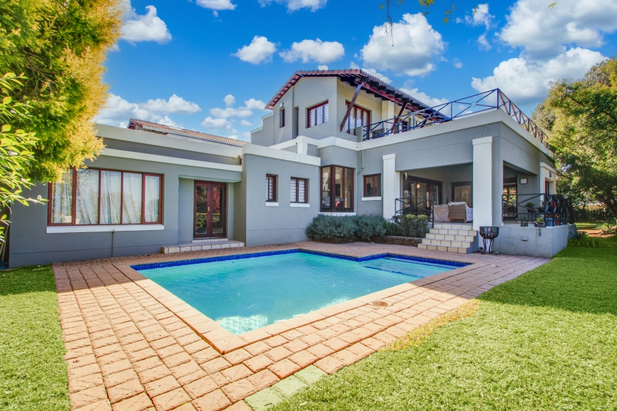 To Let 4 Bedroom Property for Rent in Dainfern Golf Estate Gauteng