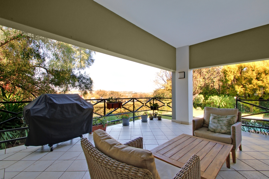 To Let 4 Bedroom Property for Rent in Dainfern Golf Estate Gauteng