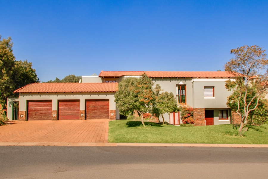 To Let 4 Bedroom Property for Rent in Dainfern Golf Estate Gauteng