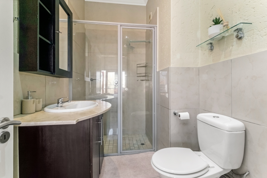 To Let 2 Bedroom Property for Rent in Morningside Gauteng